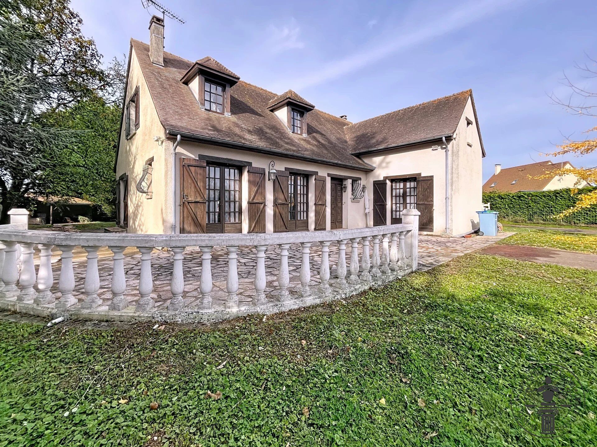 Maison 6 pièces 180 m² · à Ablis · 180 m² · 327 000 €