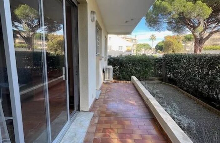 NOUVEAUTÉ - PORT FRÉJUS - APPARTEMENT 2 PIÈCES — photo 2
