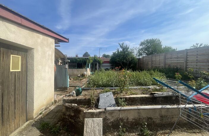 Vente maison 5 pièces 125 m² Thizy-les-Bourgs (69240) — photo 3