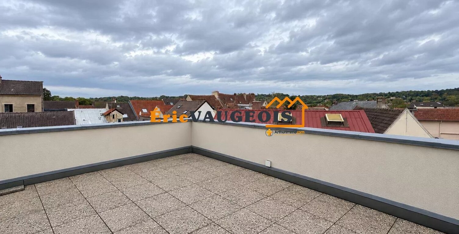 Duplex 100m² centre ville Coulommiers — photo 1