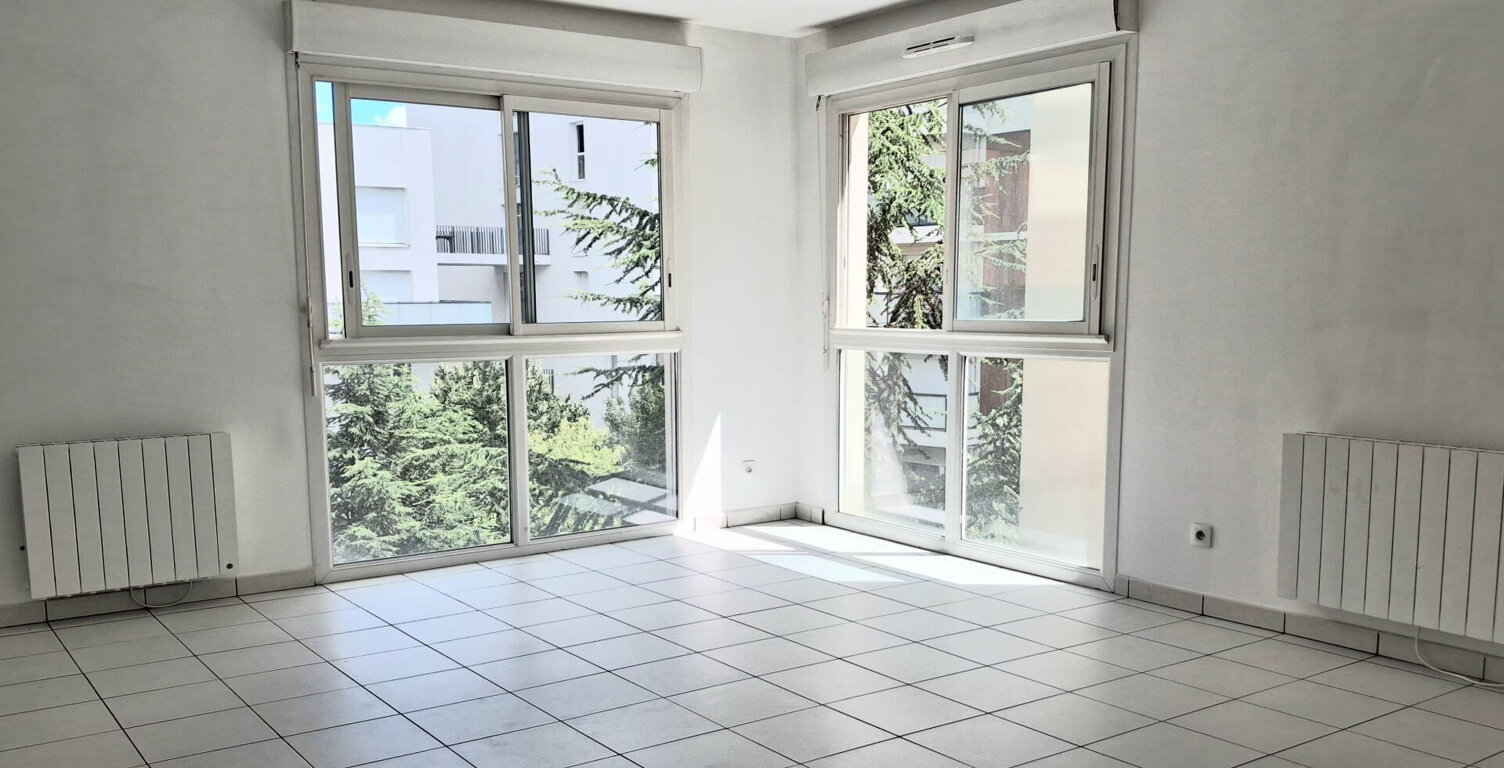 Appartement Villeurbanne 4 pièce(s) 82.03m2 — photo 1