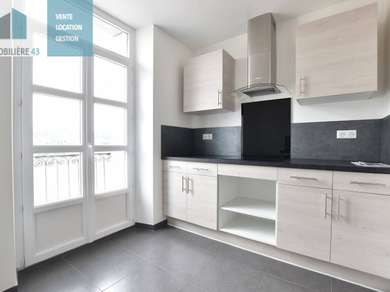 BEAU F3 REFAIT A NEUF ESPALY ST MARCEL - 3 pièce(s) - 76.41 m2 — photo 1
