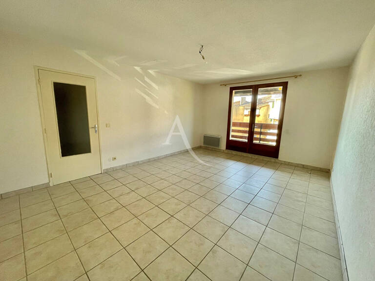 Appartement T3 de 75m² à L'Isle-Jourdain — photo 1
