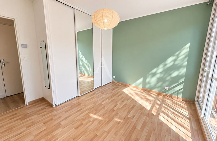 COLOMIERS A COTE DU METRO : GRAND T2 50m²  + parking + cellier — photo 5