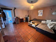 Immeuble en ville 2 appartements avec cours et garages — photo 4