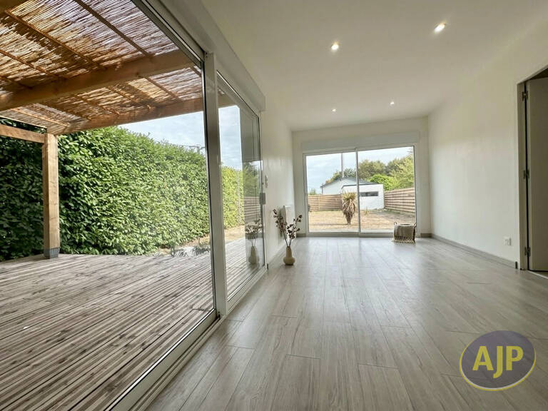 Maison contemporaine, 4 chambres et 1 bureau ! — photo 1