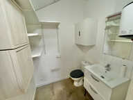 A LOUER - VERTOU PROCHE BOURG - LOCAL COMMERCIAL D'ENVIRON 40 M² — photo 4