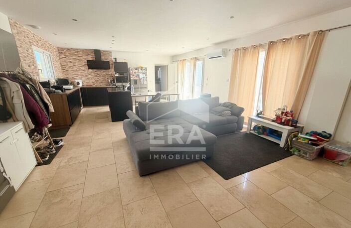 Maison neuve à vendre à Saint-Paul - 5 pièces, 104 m², terrain 1208 m² — photo 3