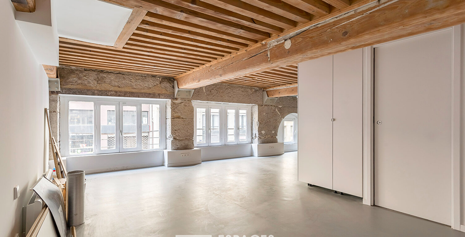 Esprit atelier pour cette ancienne loge réinventée à Gambetta — photo 1