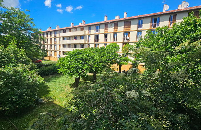 Aix, secteur Facultés - T3/4 de 65m² lumineux - Stationnement possible — photo 2