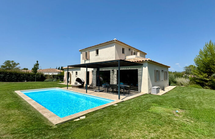 CRUYES  PISCINE 175M² AIX NORD — photo 2