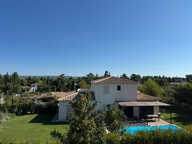 CRUYES  PISCINE 175M² AIX NORD — photo 3