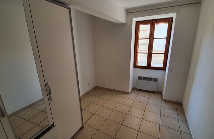 APPARTEMENT T3 RDC — photo 4