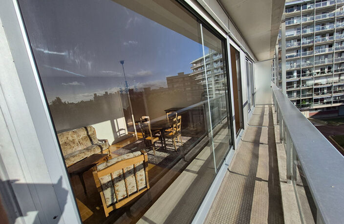 EXCLUSIVITÉ  RÉSIDENCE DE FRANCE GRAND F2  BALCON SUD-EST  VUE DÉGAGÉE — photo 3