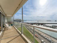 RÉSIDENCE DE FRANCE  Appartement d'exception  Dernier étage  Terrasse  Pleine vue mer — photo 4