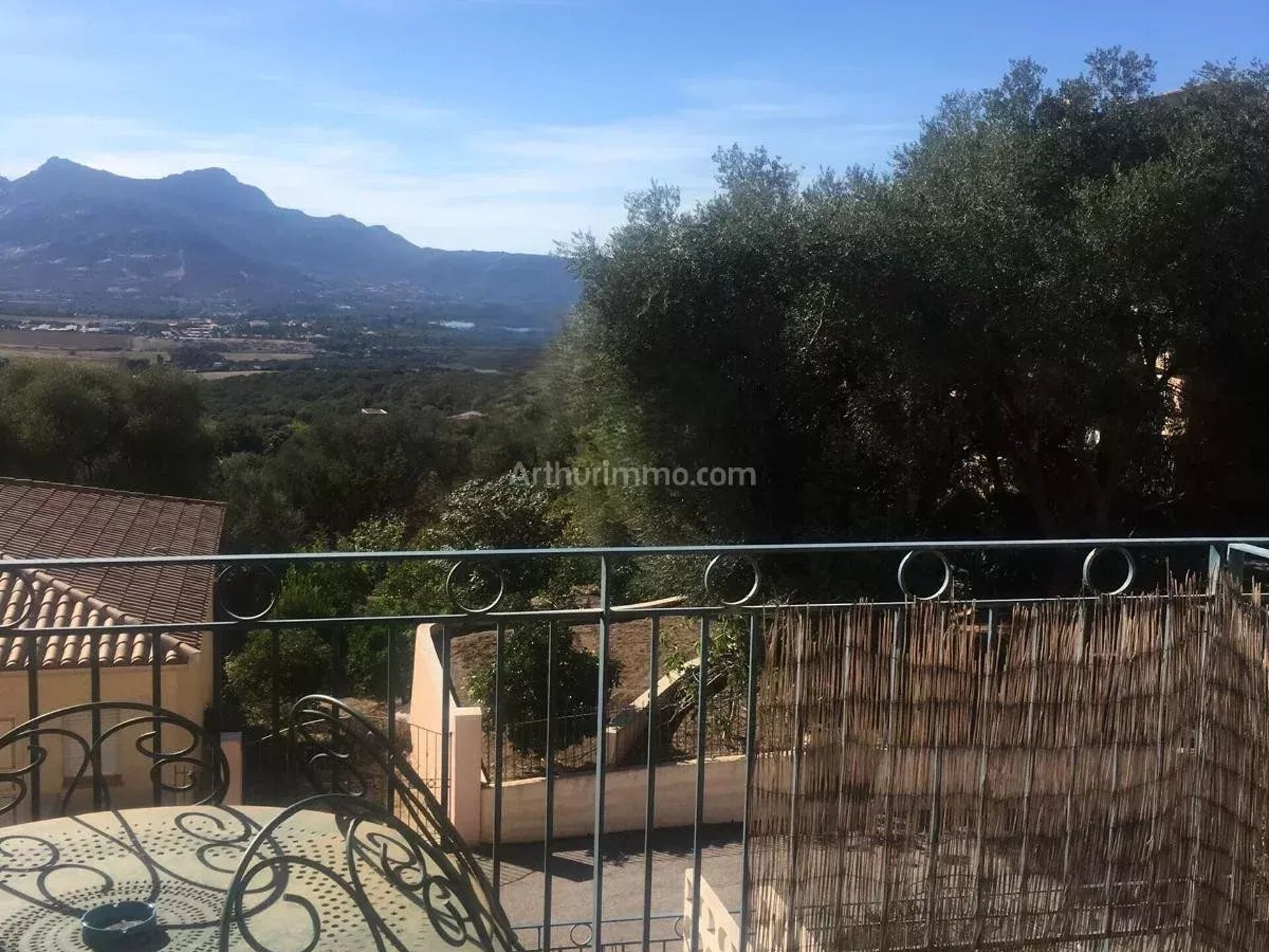 Appartement 2 pièces 28 m² · à Lumio · 28 m² · 192 600 €