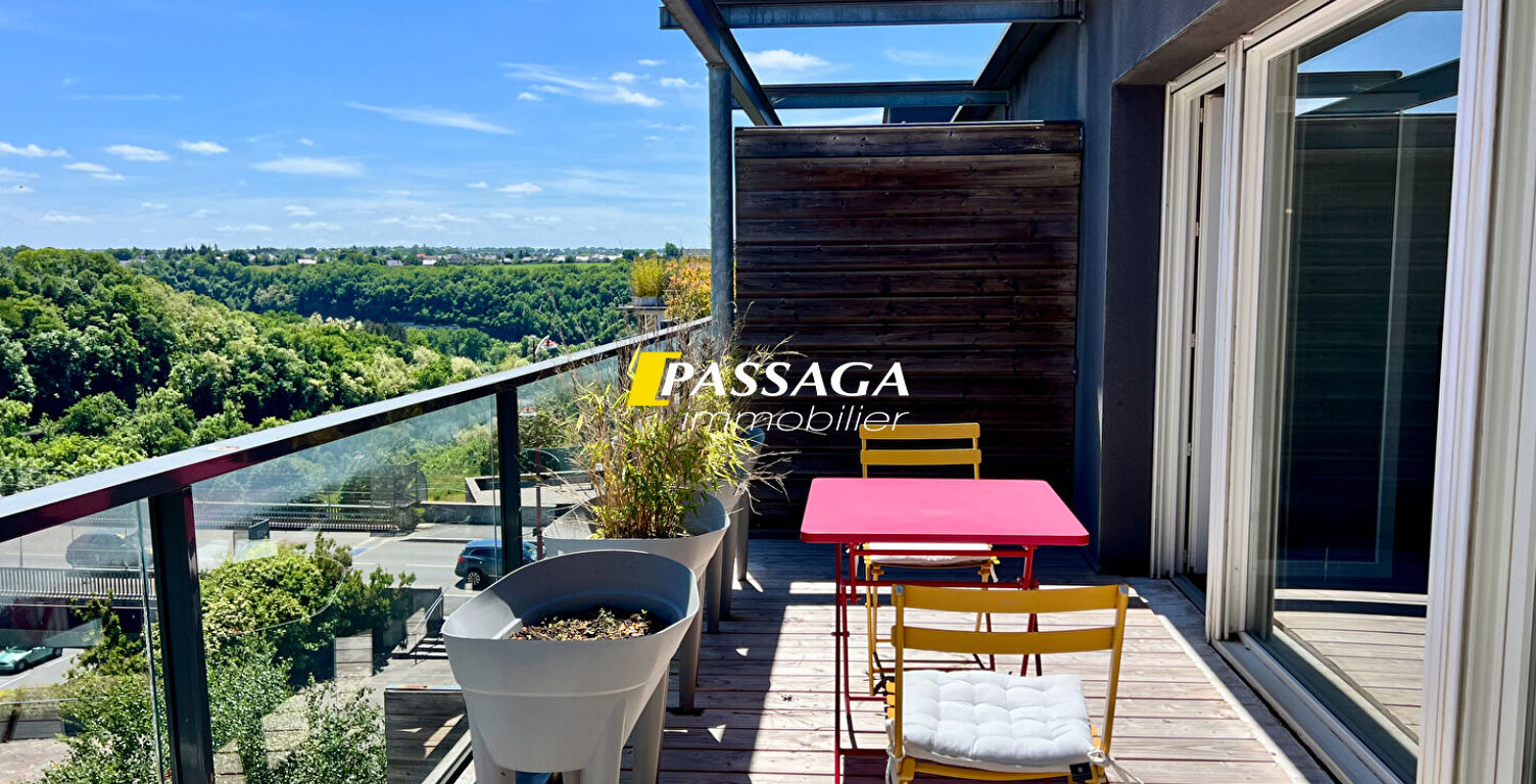 Appartement RODEZ - 4 pièce(s) - 85.90 m² - Balcon 10.60 m² - Garage double 34 m² — photo 1