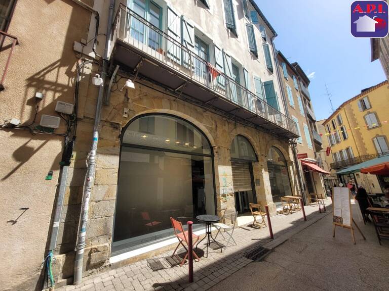 Commerce  181 m² — photo 1