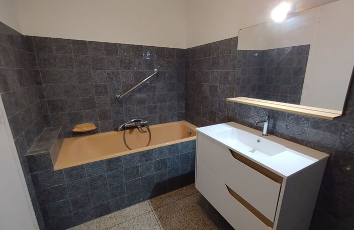 Appartement  3 pièces Marseille 13013 — photo 3