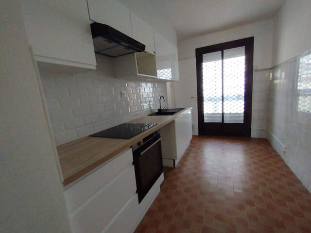 T3 traversant 62m² Saint just / Chutes Lavies / balcon sud / climatisation — photo du bien