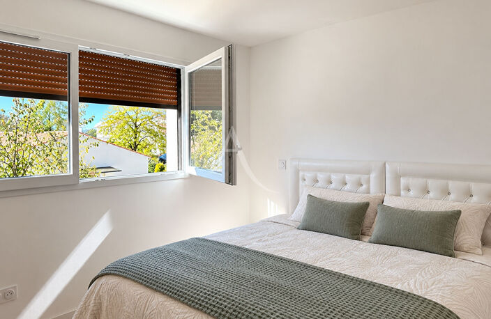 ROCHEFORT MAISON de 148 m² - 4 CHAMBRES - JARDIN - DPE A — photo 3