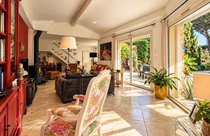 CANDILLARGUES  - MAISON FAMILIALE DE 163 M² AVEC 3 SUITES PISCINE — photo 5