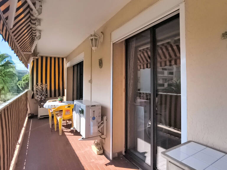 FREJUS PLAGE PROXIMITE PORT FREJUS SPACIEUX T3 — photo 1