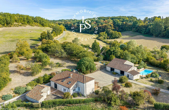 BELLE MAISON EN PIERRE AVEC PISCINE ET VUE SUR LA CAMPAGNE  - SAINT-PIERRE-DE-CLAIRAC — photo 3