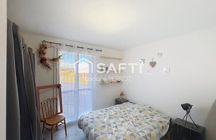 Centre ville, 48 m2 de pièce de vie, balcon — photo 5