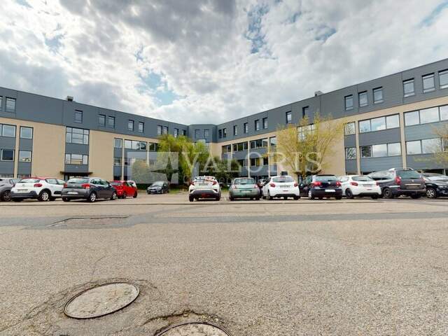 BUREAUX à LOUER — photo du bien