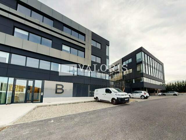 BUREAUX à LOUER — photo du bien