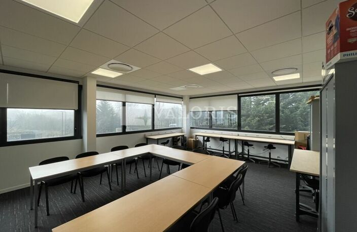 BUREAUX à LOUER — photo 5