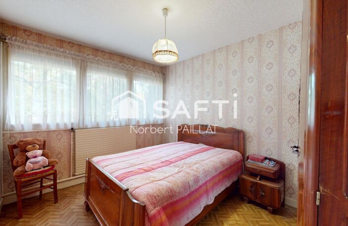 Mâcon  Un balcon, trois chambres et de belles possibilités — photo 5