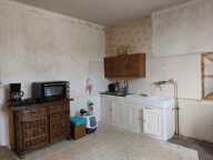 Maison à rafraîchir, dans un bourg dynamique, proche de Montluçon et de la RN145. — photo 4