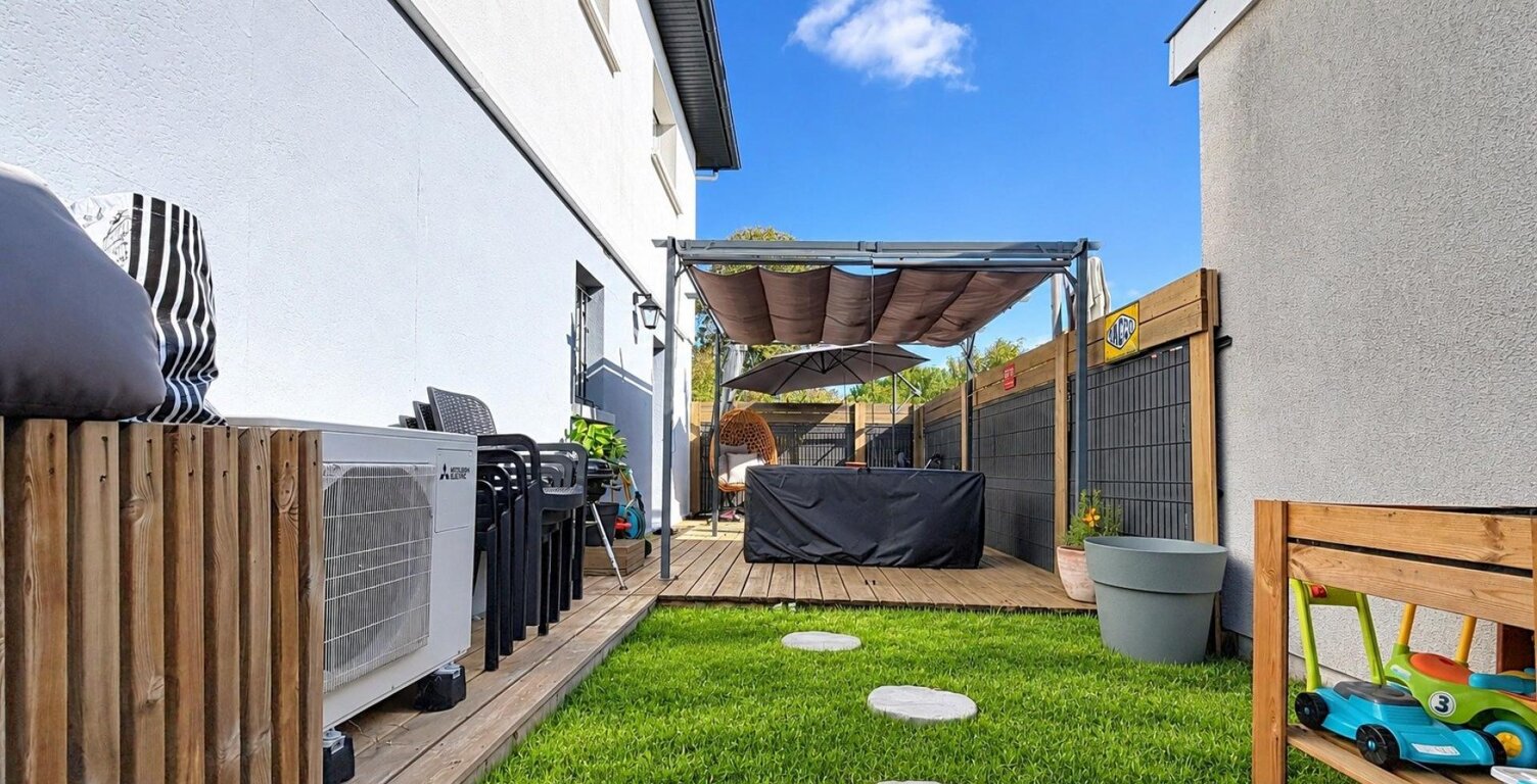 T3 de plain-pied en RDC d'une maison 83 m2 avec jardin, terrasse et parking — photo 1