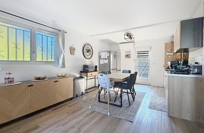 T3 de plain-pied en RDC d'une maison 83 m2 avec jardin, terrasse et parking — photo 2