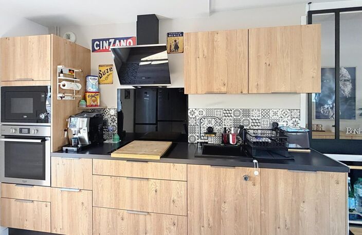 T3 de plain-pied en RDC d'une maison 83 m2 avec jardin, terrasse et parking — photo 4