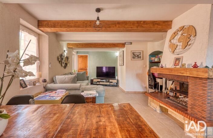 Vente Maison/villa 4 pièces — photo 2