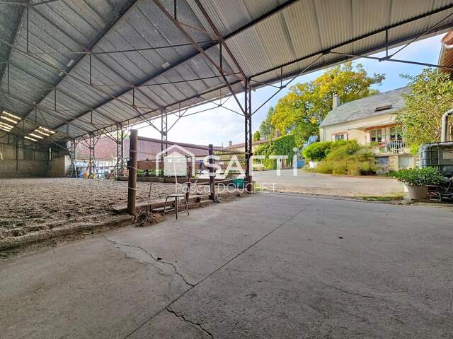 Joli corps de ferme sur 25 000 m² ..... — photo du bien
