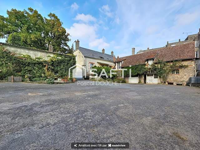 Joli corps de ferme sur 25 000 m² ..... — photo du bien