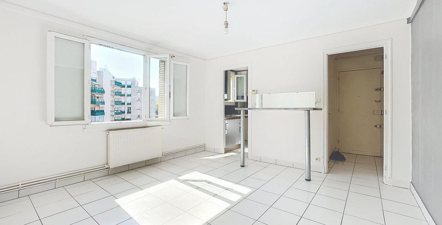 T3 traversant de 45 m², 2 chambres et cave - Excellente rentabilité — photo 1