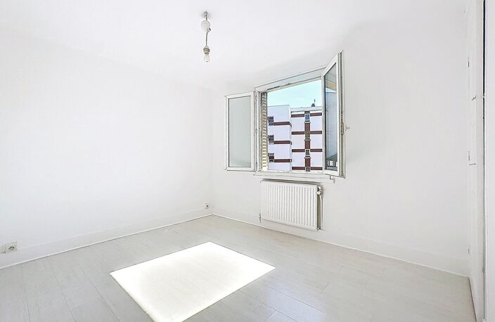 T3 traversant de 45 m², 2 chambres et cave - Excellente rentabilité — photo 4