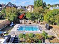 Grande maison rénovée proche de la plage, avec piscine — photo 3