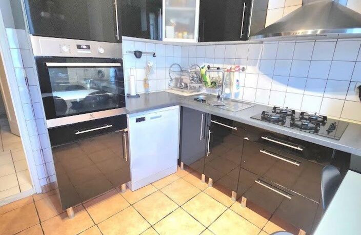 MAISON DE VILLE sur 996m2 Terrain — photo 5