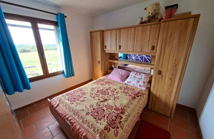 Maison 4 pièces de 128 m² avec dépendance de 29m². — photo 4