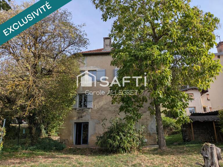 Belle grande maison atypique avec garage et terrain arboré — photo 1