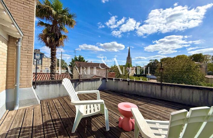 Ensemble immobilier avec maison de ville 6 chambres et sa deuxième maison T3 — photo 2