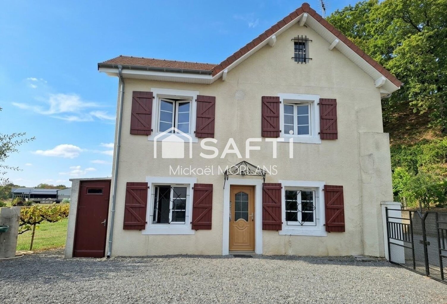 Maison de village pleine de charme  3 chambres, jardin et calme — photo 1