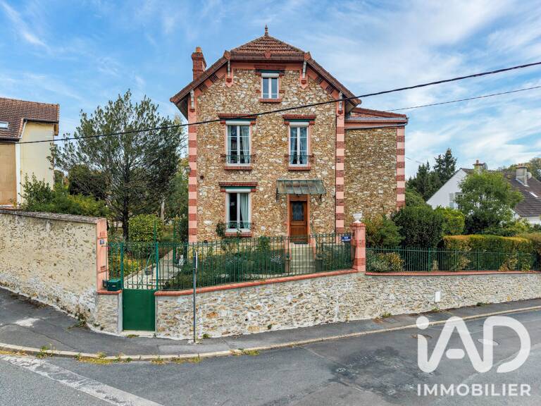 Vente Maison/villa 7 pièces — photo 1