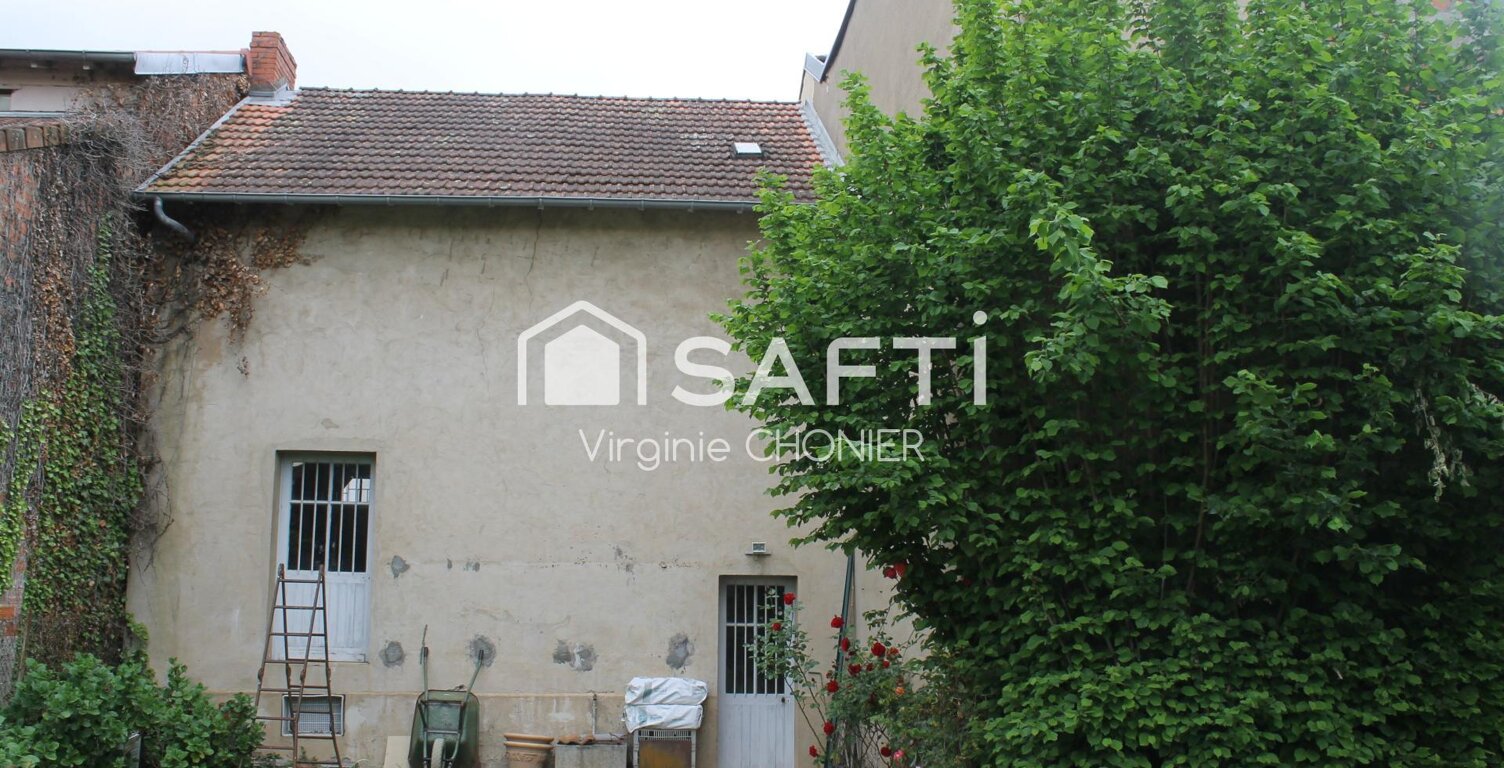 Bâtiment à rénover — photo 1